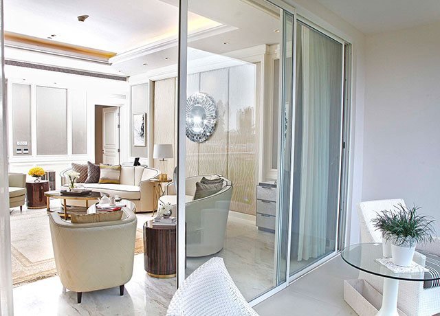 Florence — Living Area
